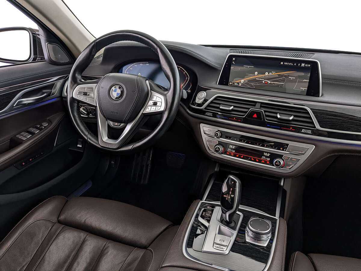 BMW 7 серии с пробегом — 2019 год. Фото: #14