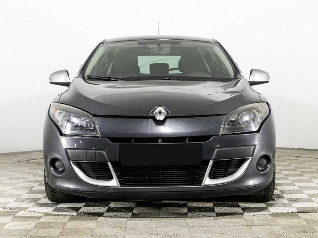 Renault Megane с пробегом — 2011 год. Фото: #1