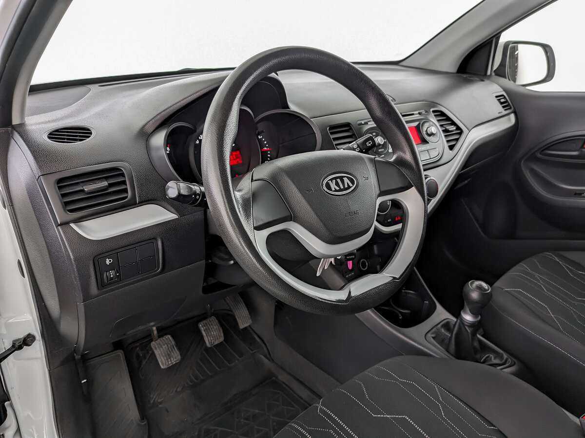 Kia Picanto с пробегом — 2011 год. Фото: #13