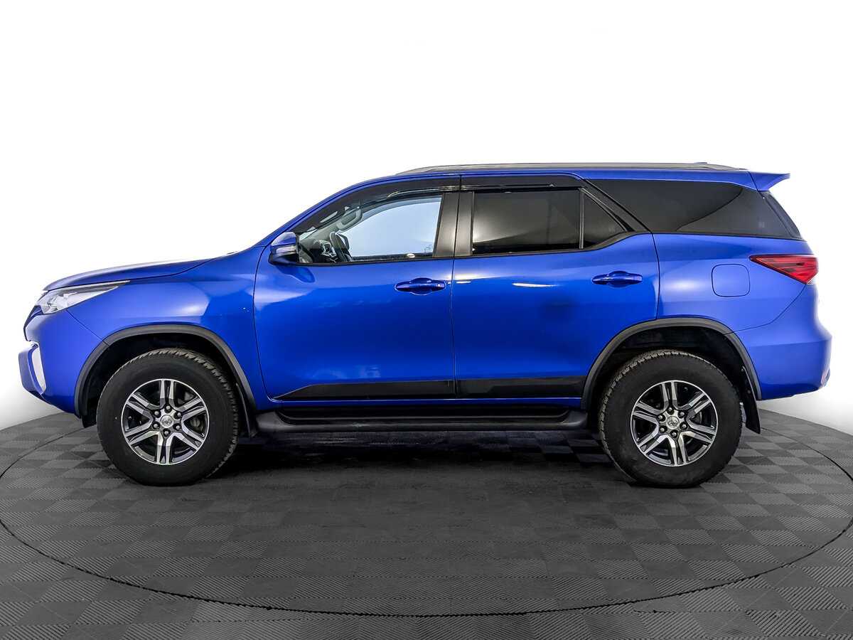 Toyota Fortuner с пробегом — 2019 год. Фото: #7