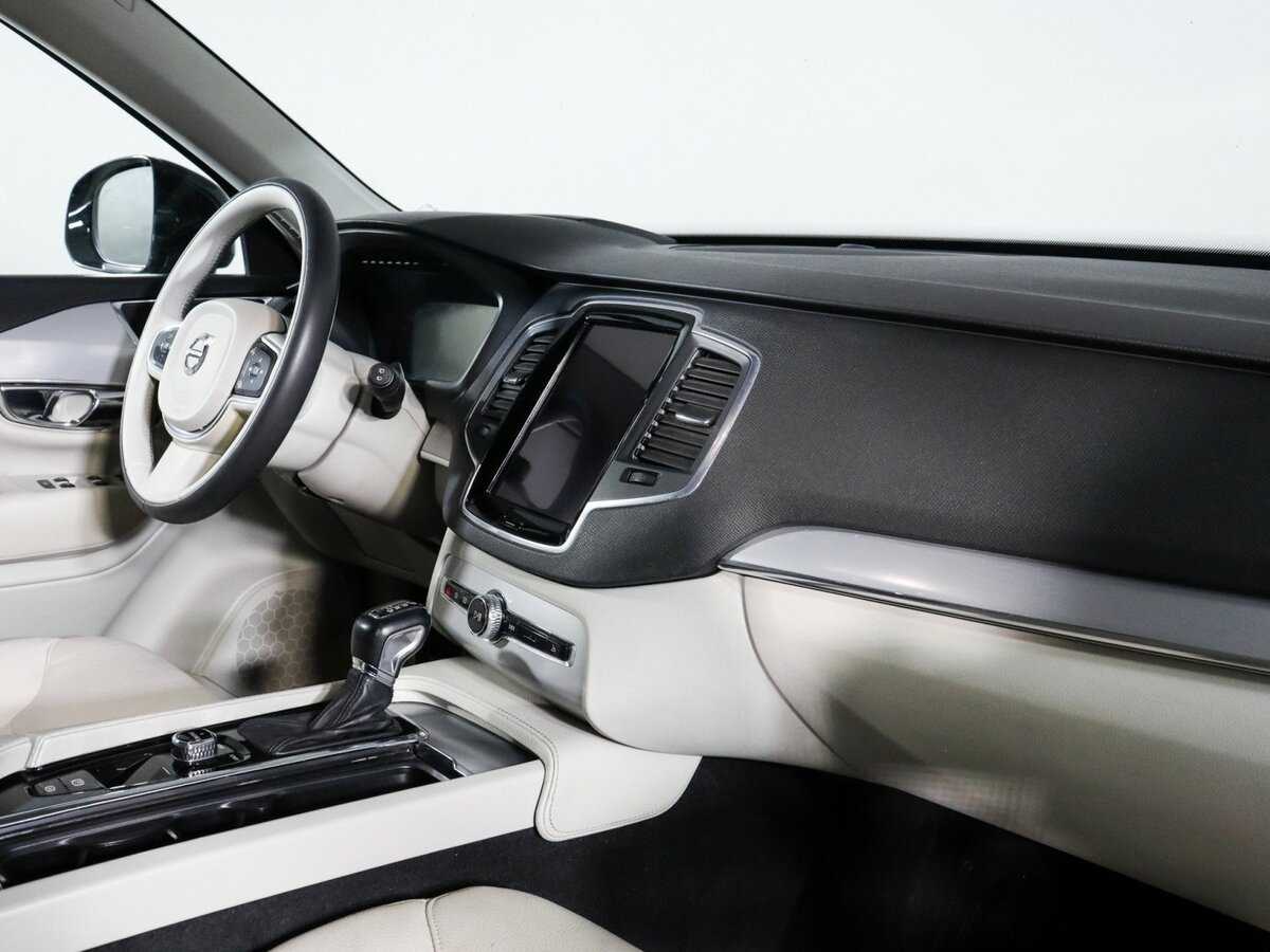 Volvo XC90 с пробегом — 2015 год. Фото: #5