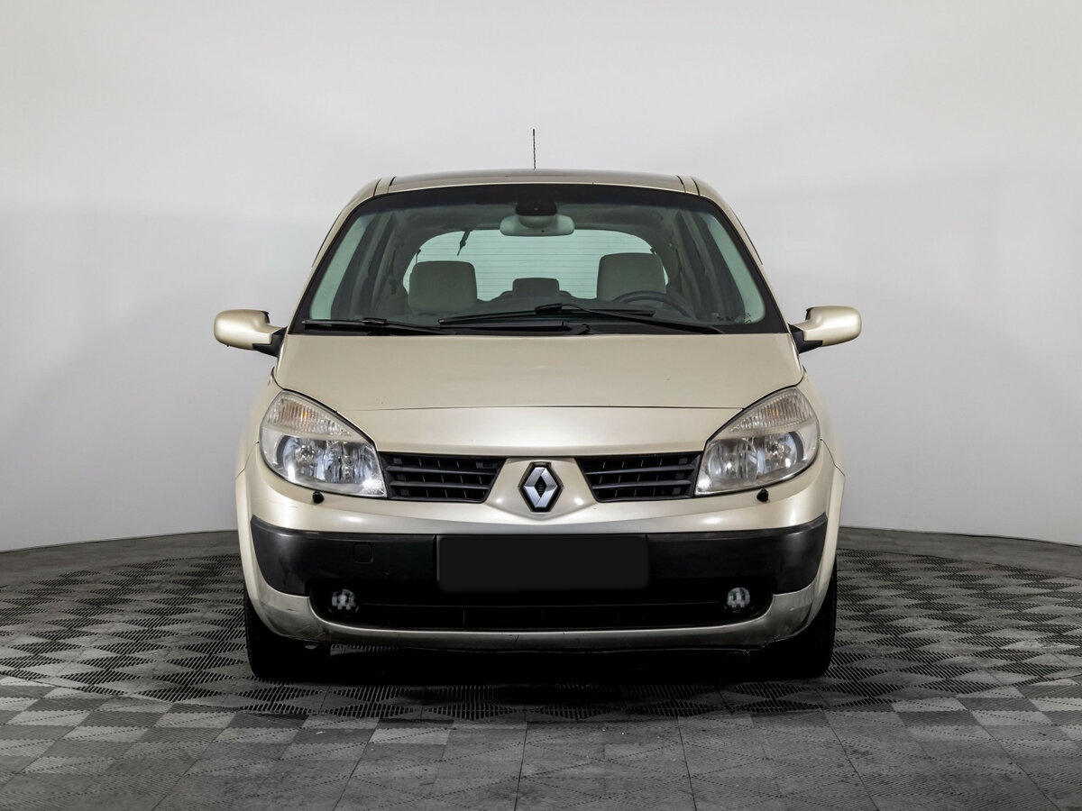 Renault Scenic с пробегом — 2006 год. Фото: #1