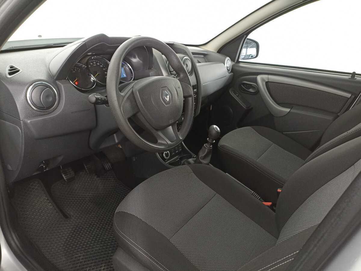 Renault Duster с пробегом — 2017 год. Фото: #13