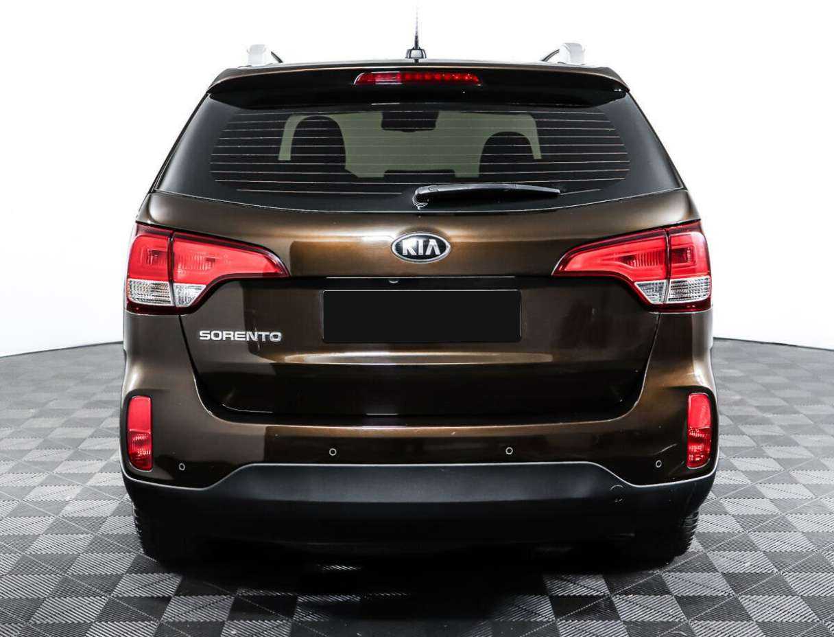 Kia Sorento с пробегом — 2017 год. Фото: #4