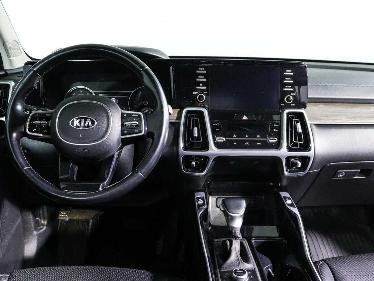 Kia Sorento с пробегом — 2020 год. Фото: #11