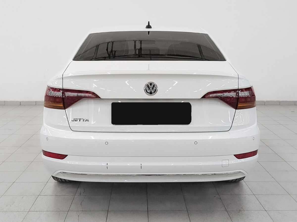 Volkswagen Jetta с пробегом — 2020 год. Фото: #5