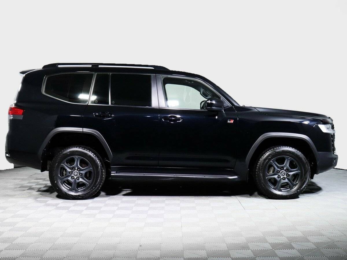 Toyota Land Cruiser с пробегом — 2021 год. Фото: #3