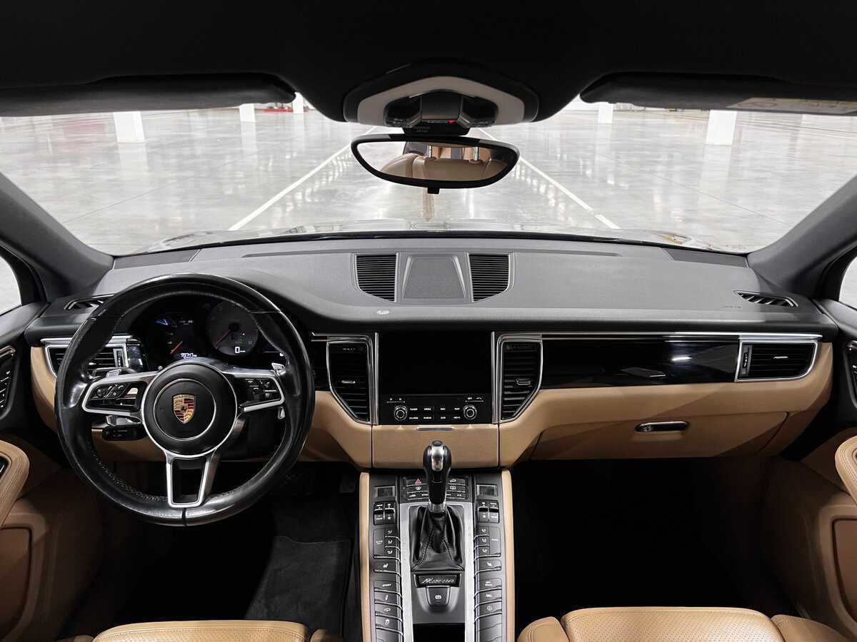 Porsche Macan с пробегом — 2016 год. Фото: #13