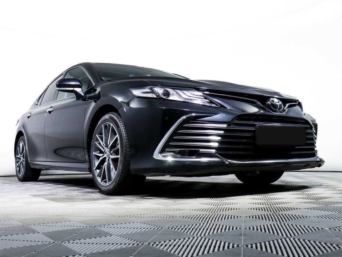 Toyota Camry с пробегом — 2023 год. Фото: #18