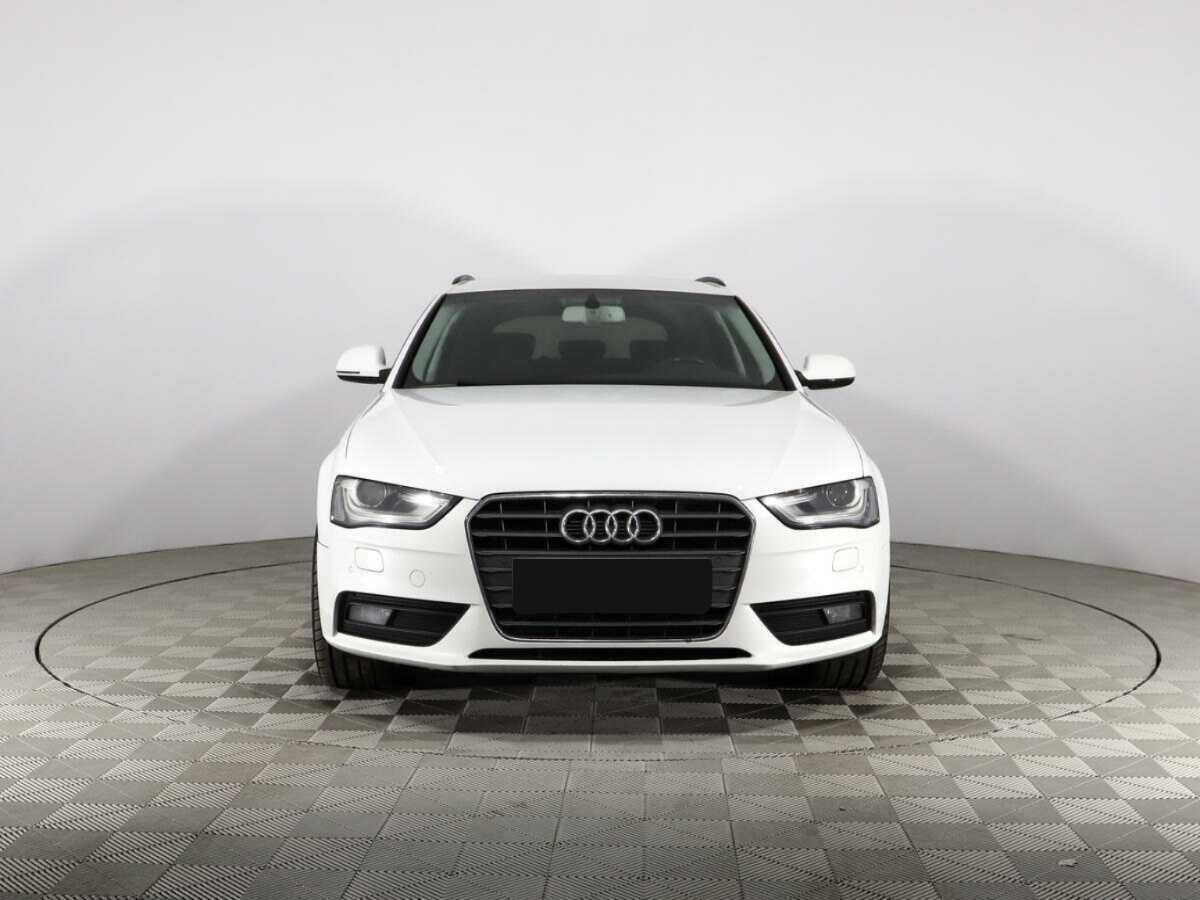 Audi A4 с пробегом — 2013 год. Фото: #1
