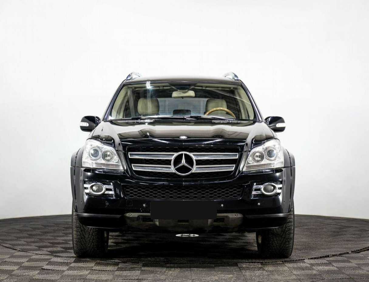Mercedes-Benz GL-Класс с пробегом — 2008 год. Фото: #1