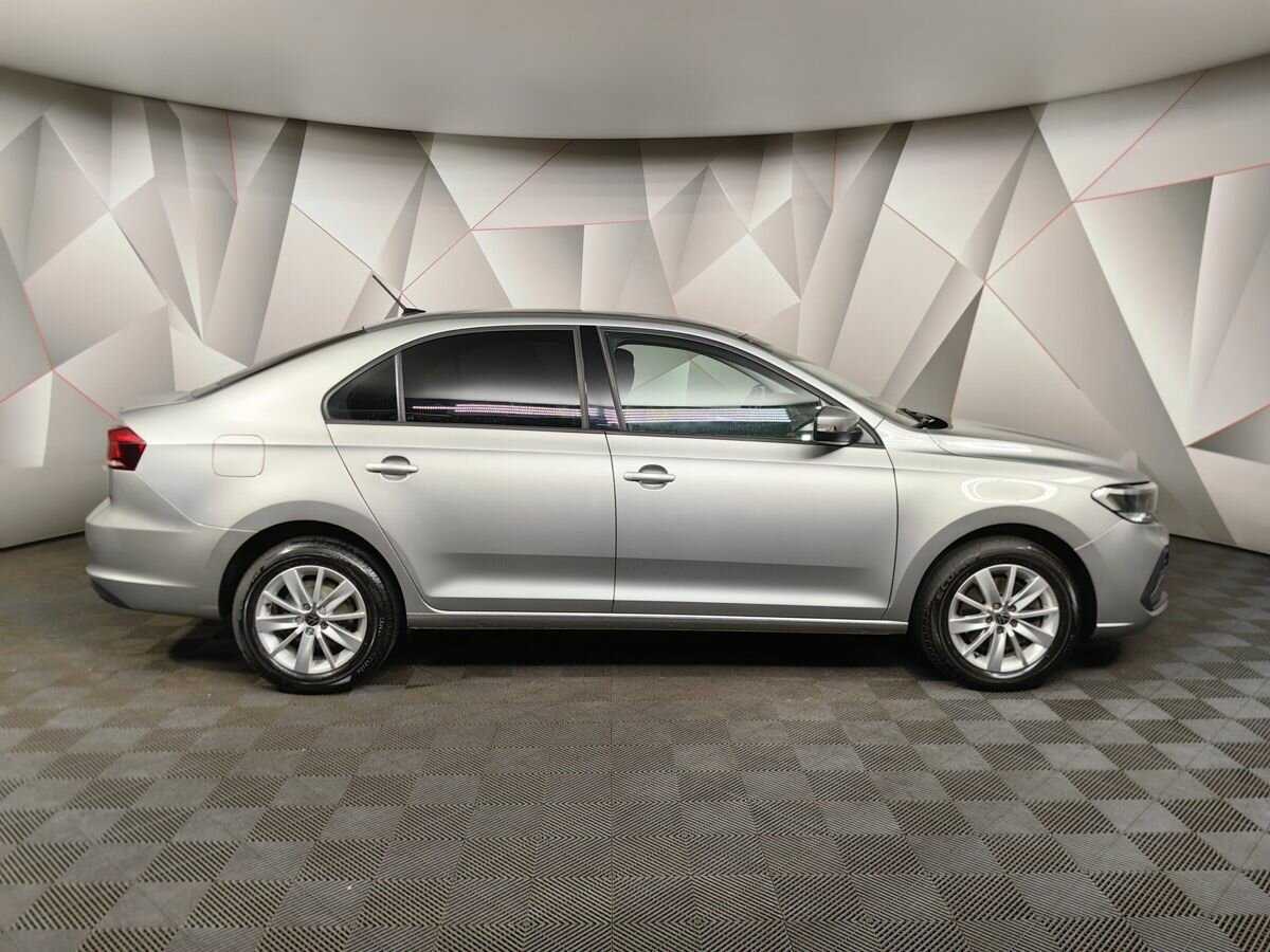 Volkswagen Polo с пробегом — 2021 год. Фото: #5