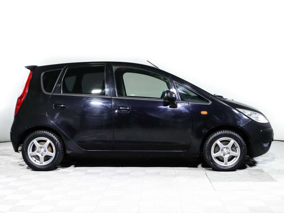 Mitsubishi Colt с пробегом — 2010 год. Фото: #3