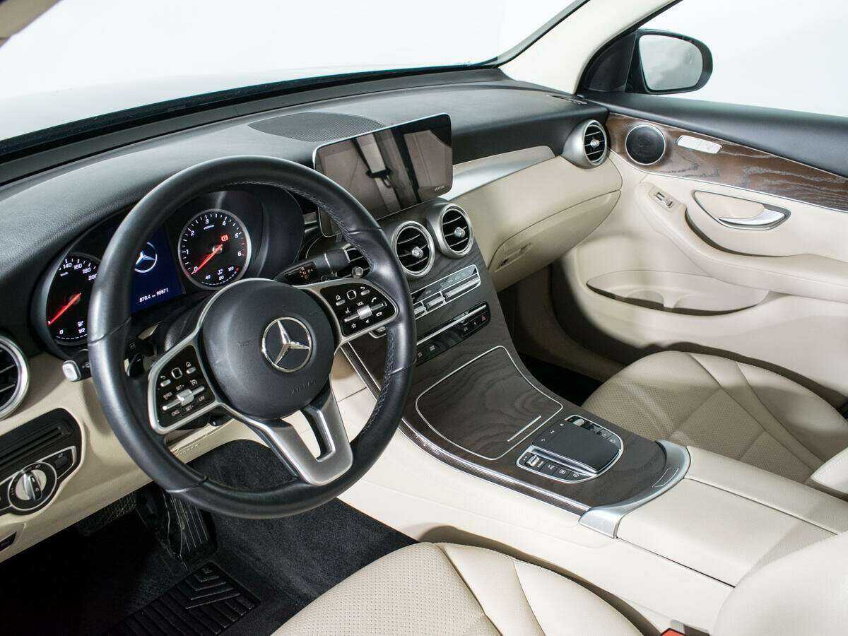 Mercedes-Benz GLC с пробегом — 2020 год. Фото: #12