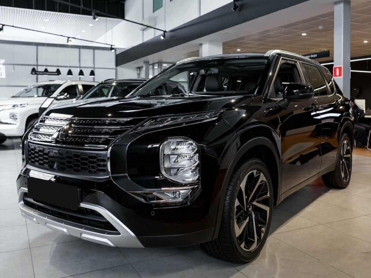 Mitsubishi Outlander с пробегом — 2023 год. Посмотреть фото