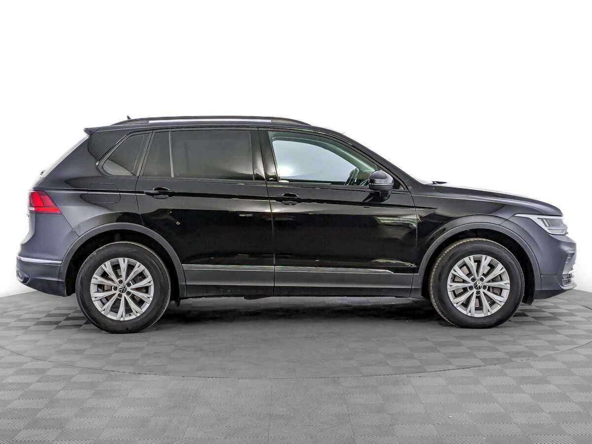 Volkswagen Tiguan с пробегом — 2021 год. Фото: #3