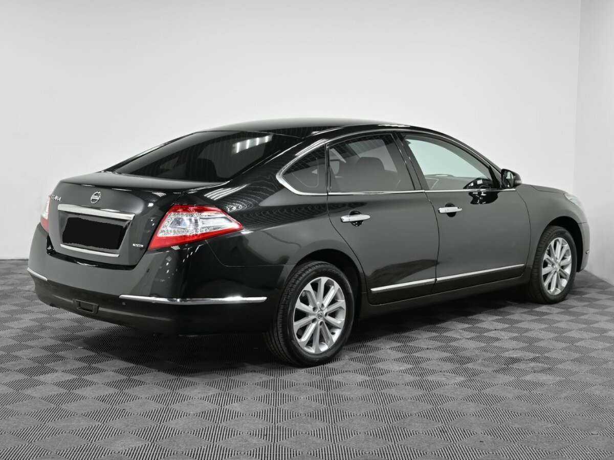 Nissan Teana с пробегом — 2011 год. Фото: #1