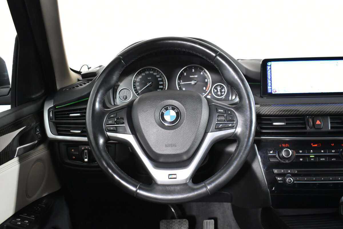 BMW X5 с пробегом — 2015 год. Фото: #11