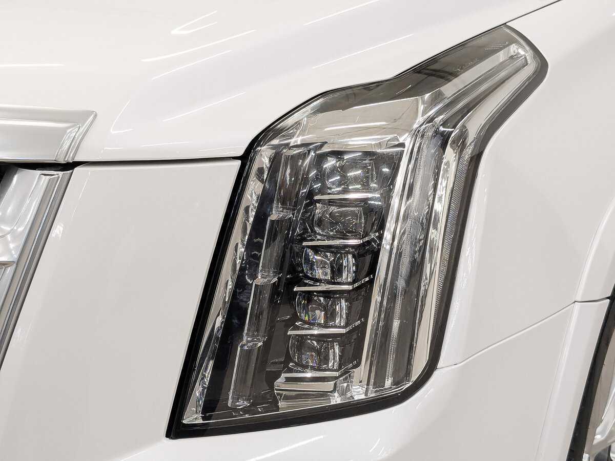 Cadillac Escalade с пробегом — 2019 год. Фото: #10