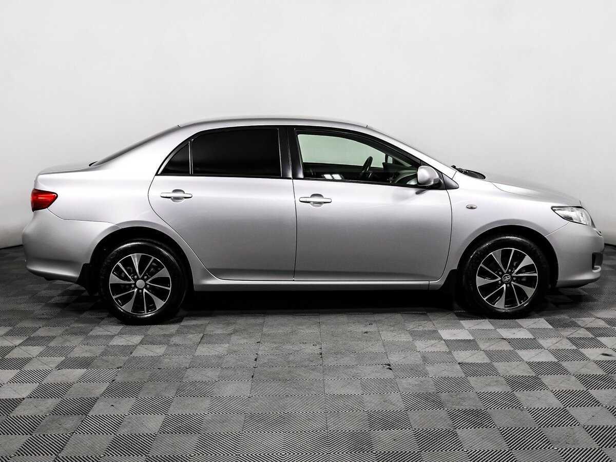 Toyota Corolla с пробегом — 2008 год. Фото: #3