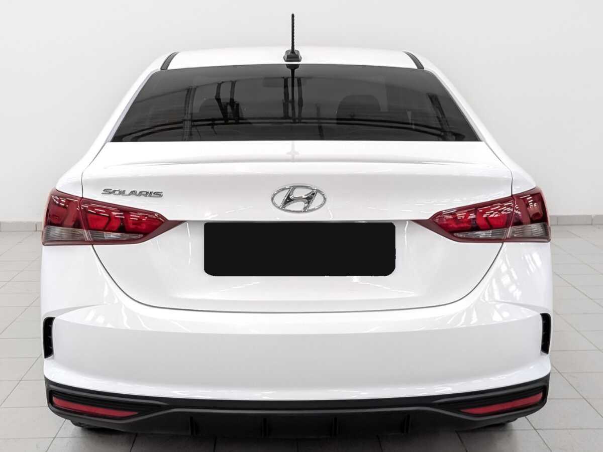 Hyundai Solaris с пробегом — 2021 год. Фото: #5