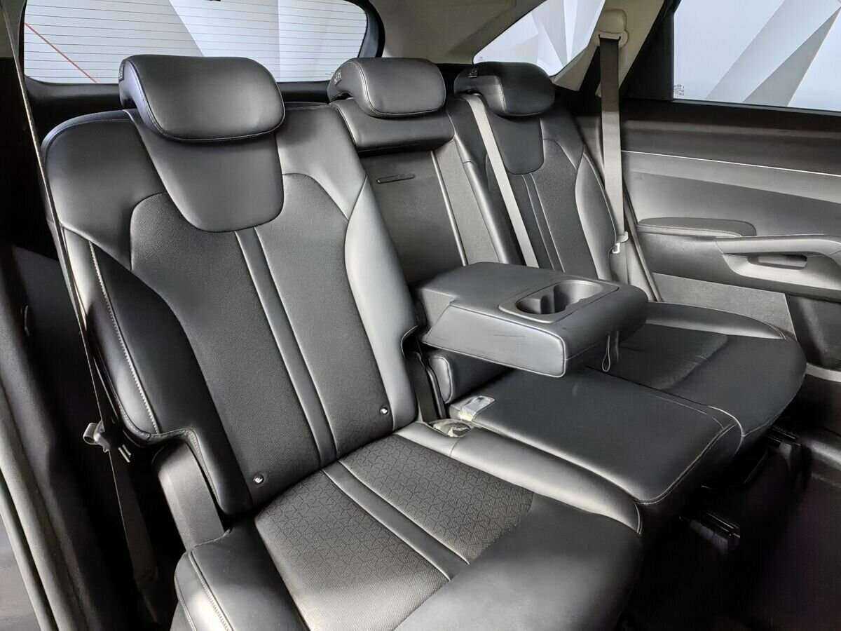 Kia Sorento с пробегом — 2020 год. Фото: #12