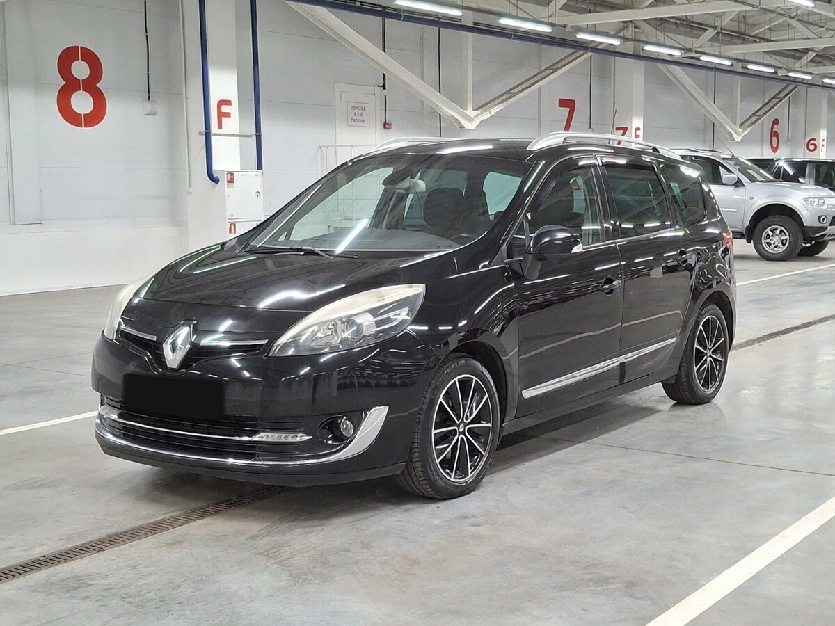 Renault Scenic с пробегом — 2013 год. Посмотреть фото