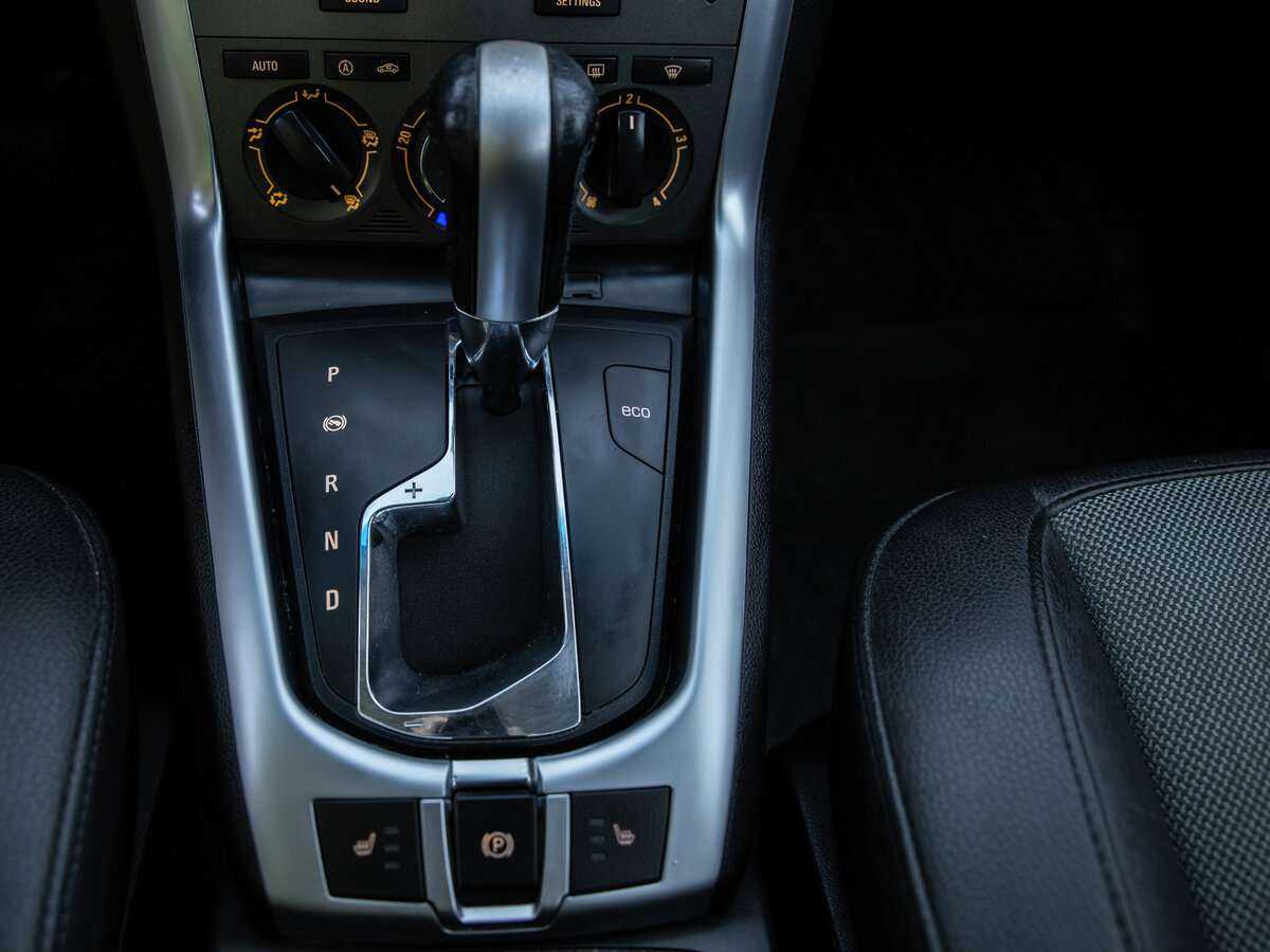 Opel Antara с пробегом — 2012 год. Фото: #11
