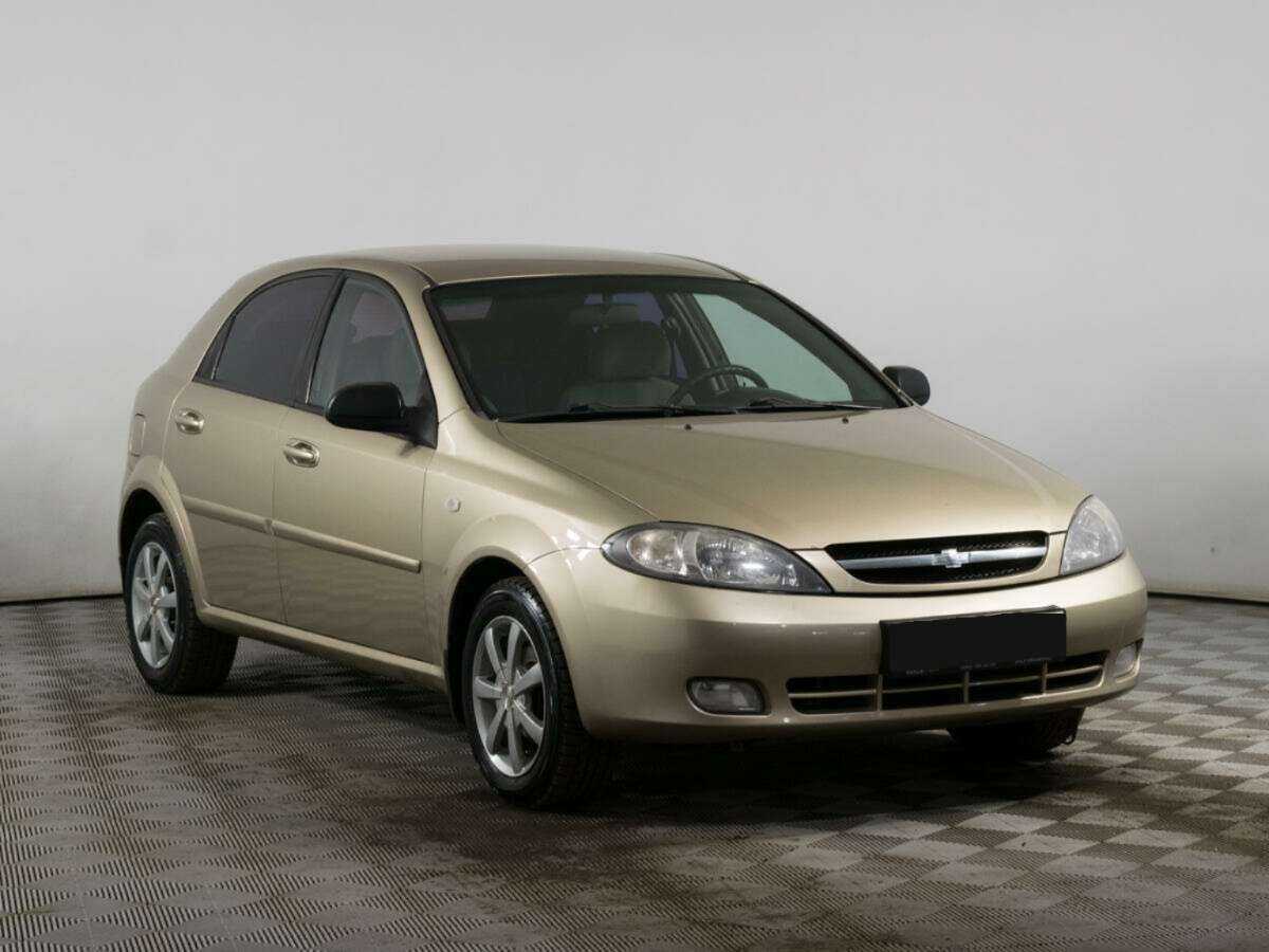 Chevrolet Lacetti с пробегом — 2009 год. Фото: #2