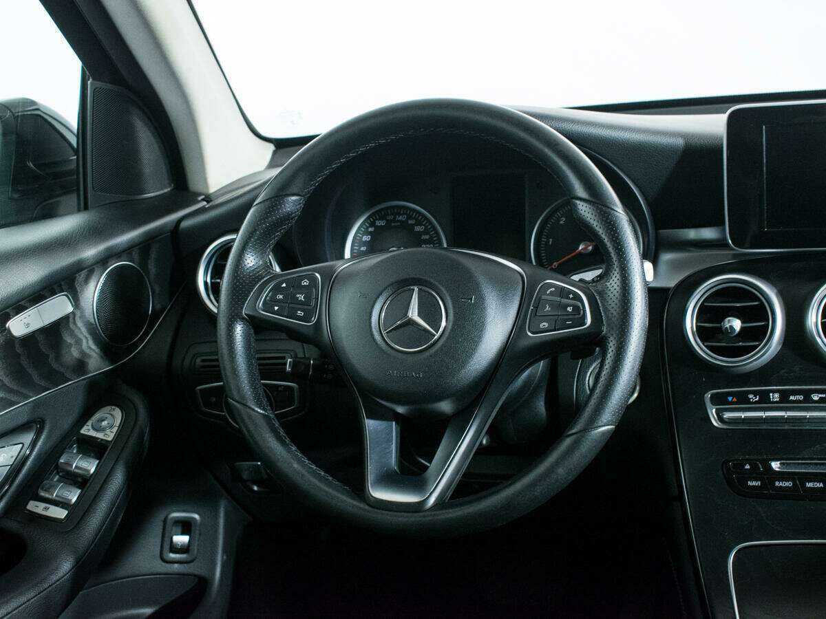 Mercedes-Benz GLC с пробегом — 2017 год. Фото: #13