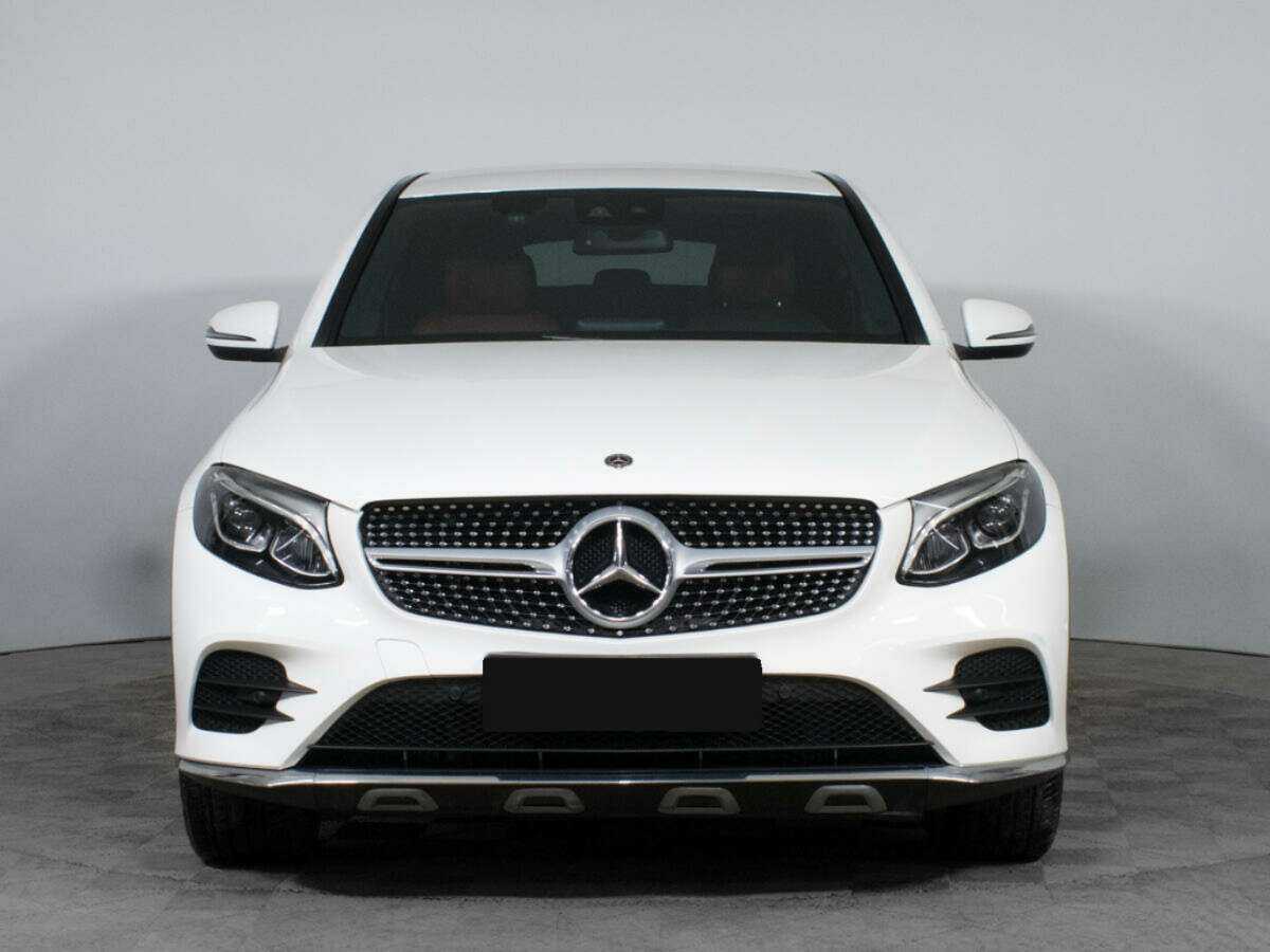 Mercedes-Benz GLC Coupe с пробегом — 2017 год. Фото: #1