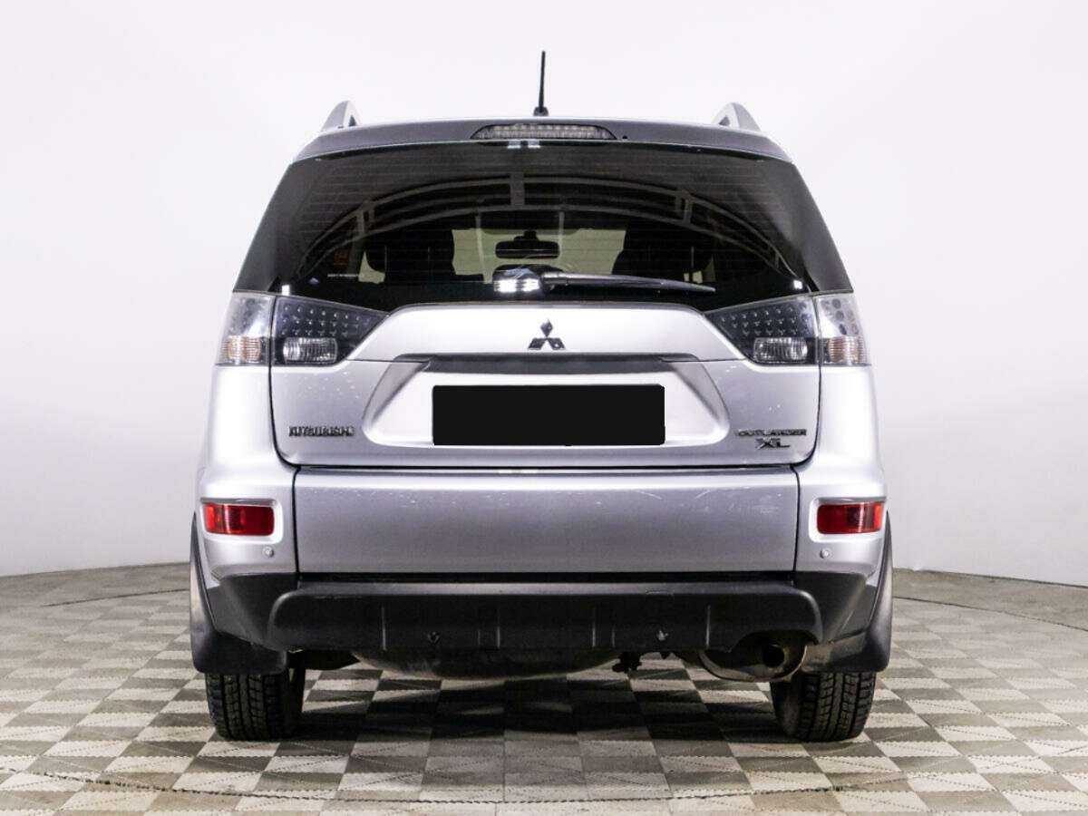 Mitsubishi Outlander с пробегом — 2010 год. Фото: #5