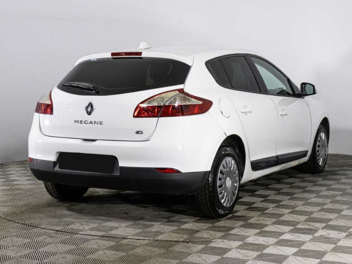 Renault Megane с пробегом — 2009 год. Фото: #4