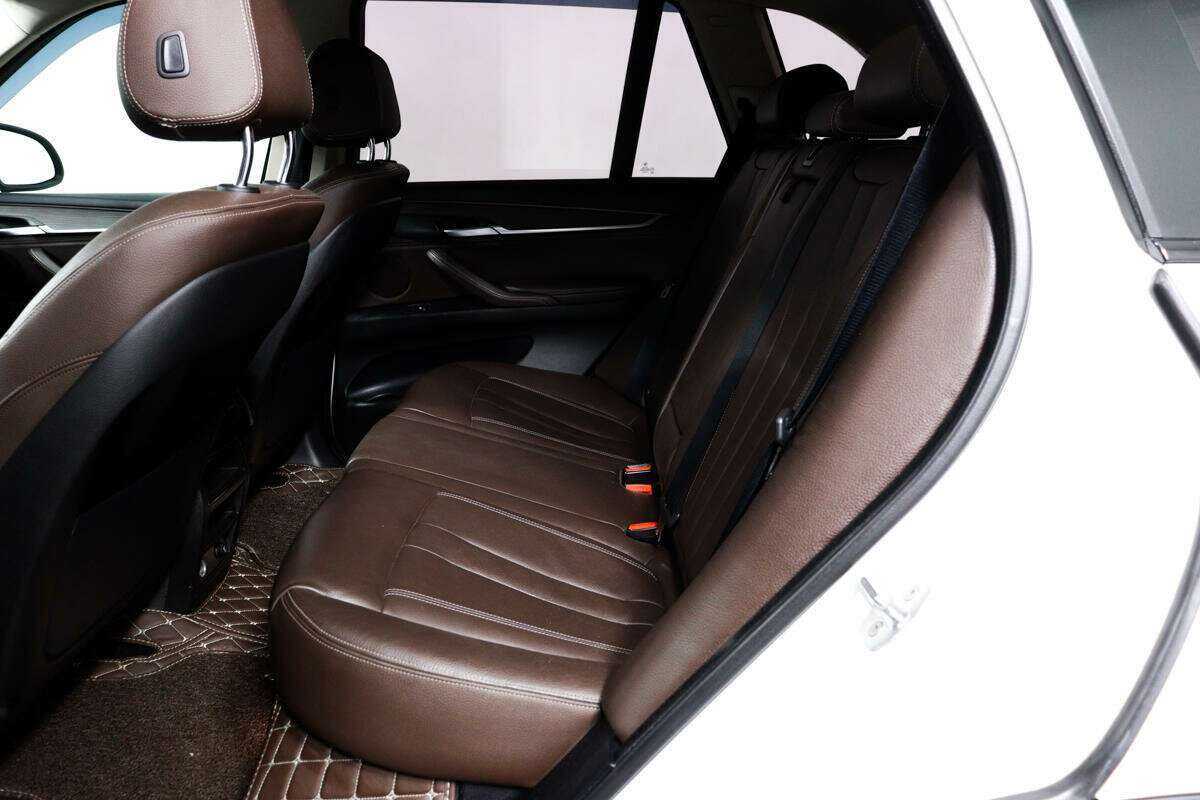 BMW X5 с пробегом — 2015 год. Фото: #11