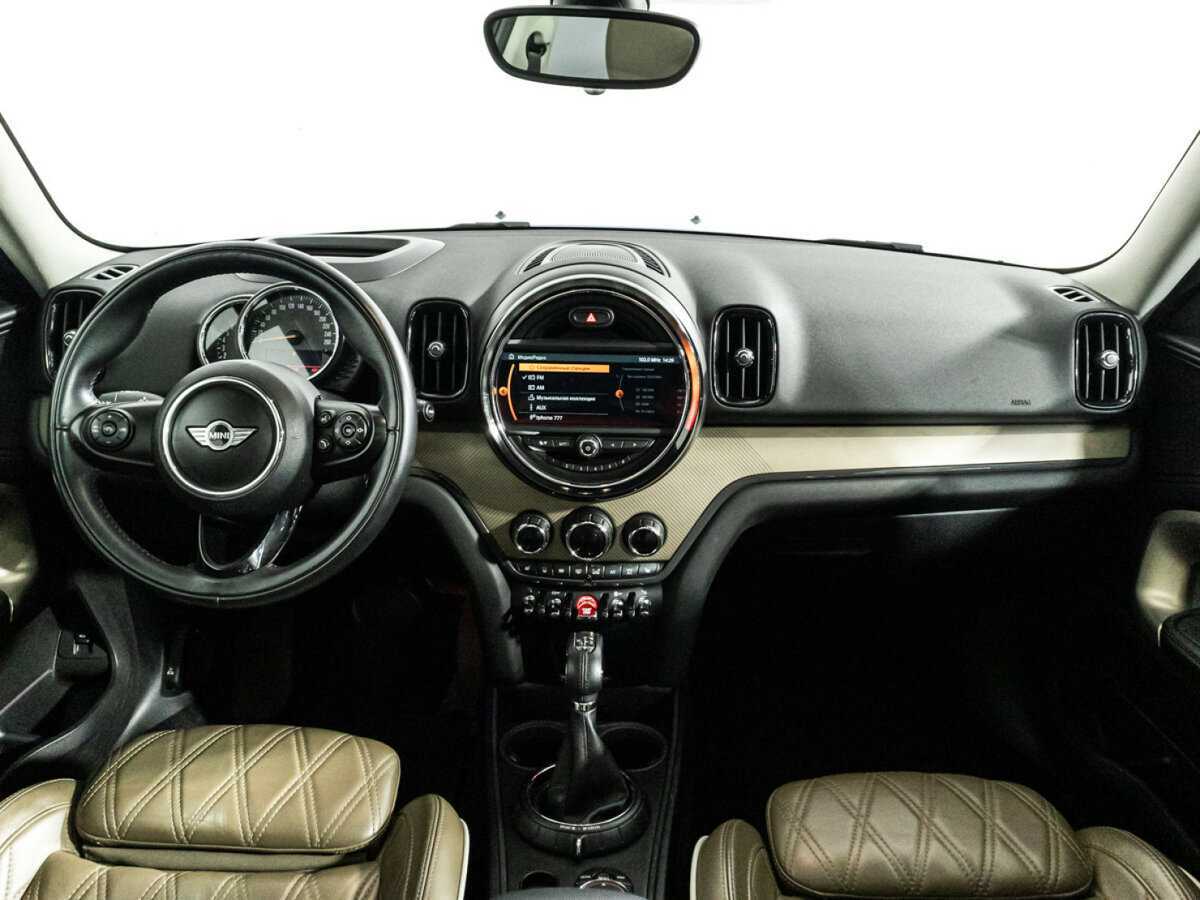Mini Countryman с пробегом — 2017 год. Фото: #12