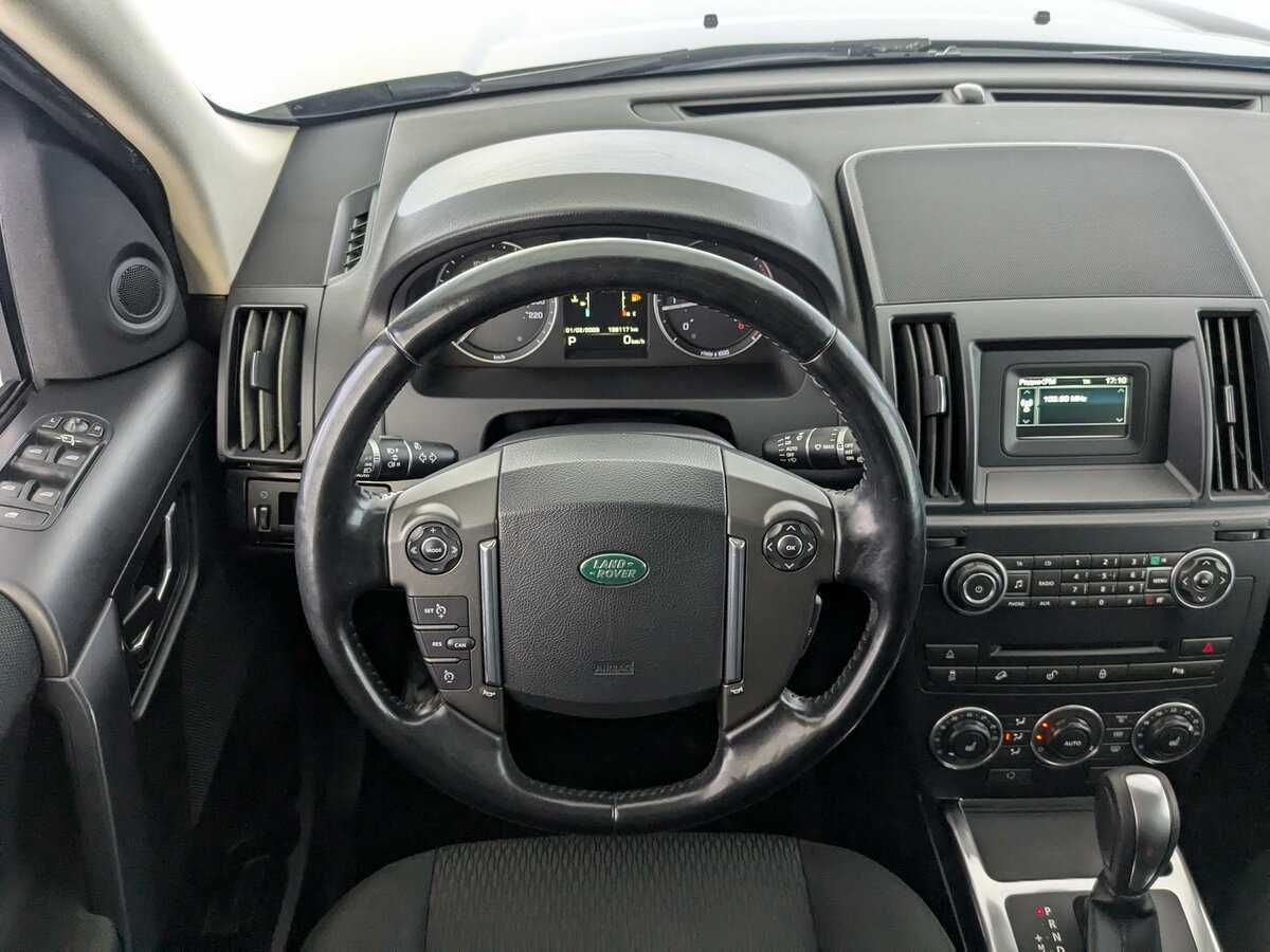 Land Rover Freelander с пробегом — 2013 год. Фото: #19
