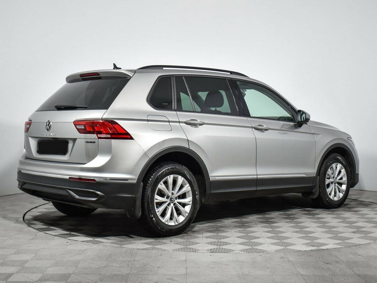 Volkswagen Tiguan с пробегом — 2021 год. Фото: #4