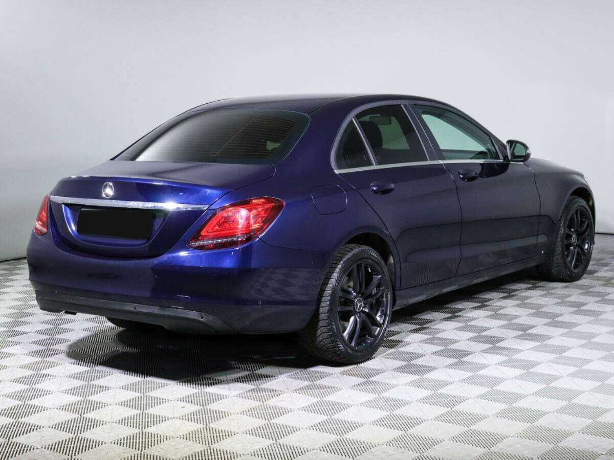Mercedes-Benz C-Класс с пробегом — 2018 год. Фото: #3