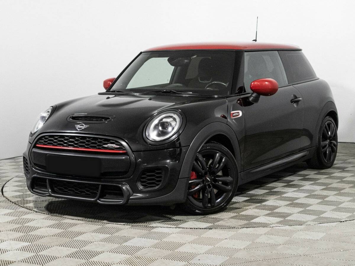 Mini Hatch с пробегом — 2020 год. Фото: #0