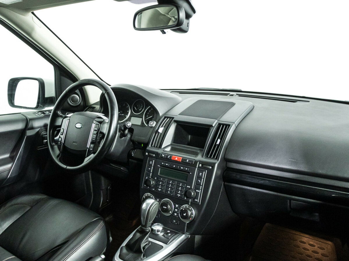 Land Rover Freelander с пробегом — 2011 год. Фото: #8