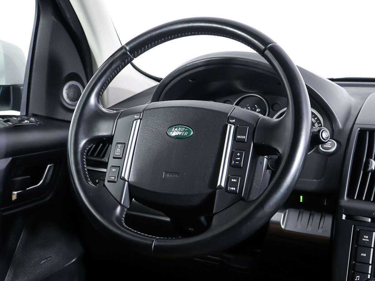 Land Rover Freelander с пробегом — 2012 год. Фото: #14