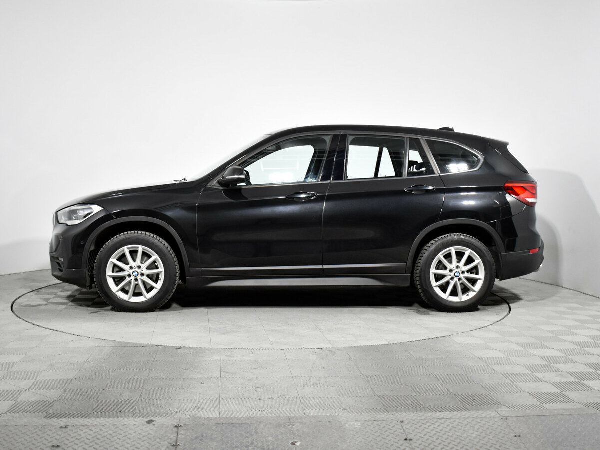 BMW X1 с пробегом — 2021 год. Фото: #7