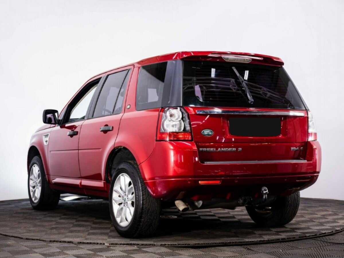 Land Rover Freelander с пробегом — 2012 год. Фото: #3