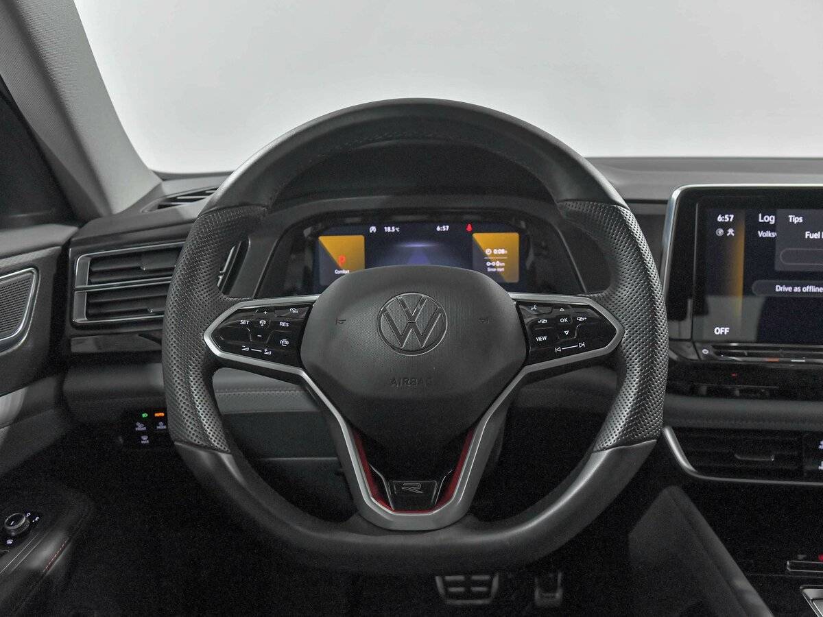 Volkswagen Teramont с пробегом — 2023 год. Фото: #6