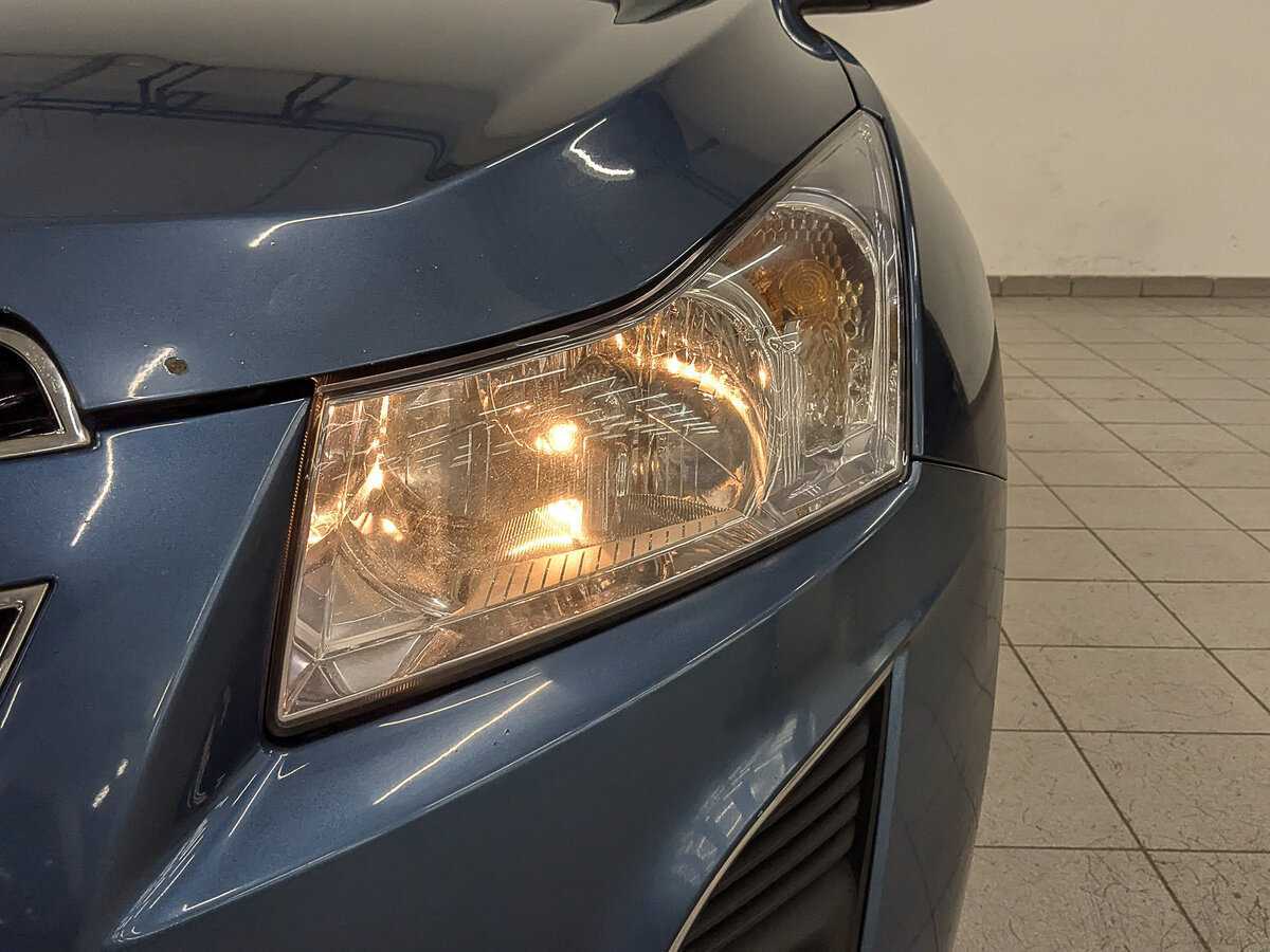 Chevrolet Cruze с пробегом — 2014 год. Фото: #10