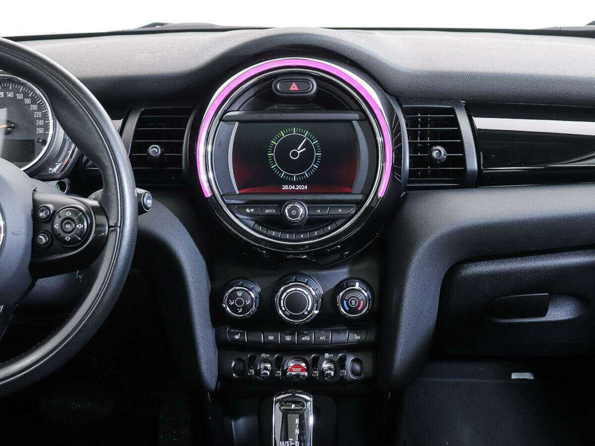 Mini Hatch с пробегом — 2021 год. Фото: #12