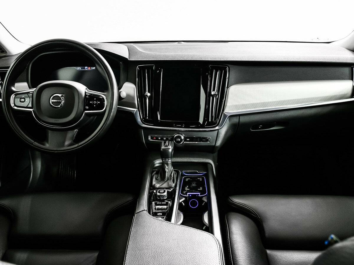 Volvo S90 с пробегом — 2020 год. Фото: #10