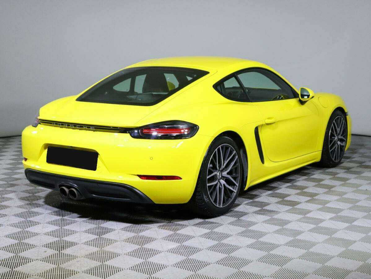 Porsche Cayman с пробегом — 2020 год. Фото: #3