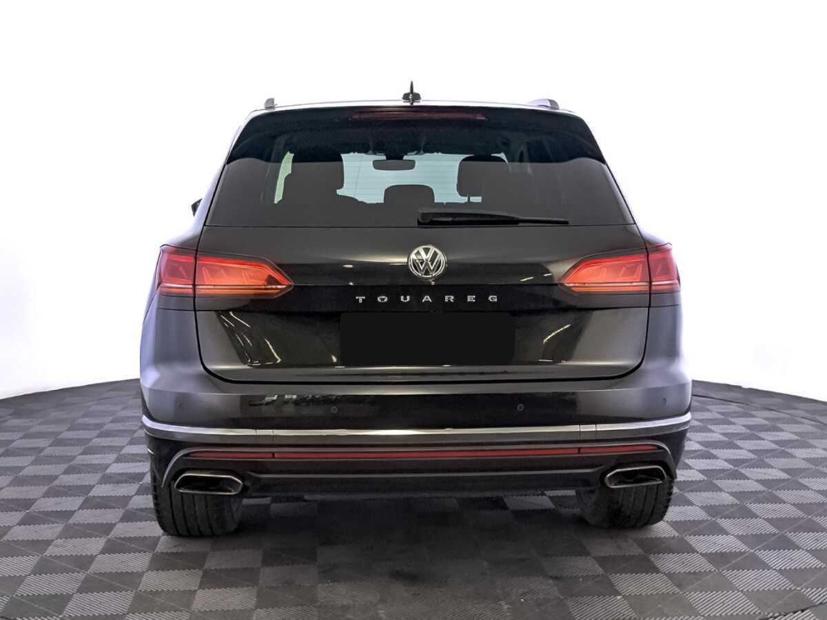Volkswagen Touareg с пробегом — 2020 год. Фото: #5