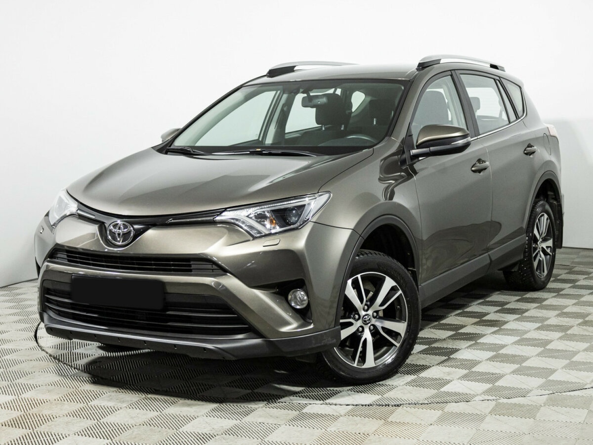 Toyota RAV4 с пробегом — 2017 год. Посмотреть фото